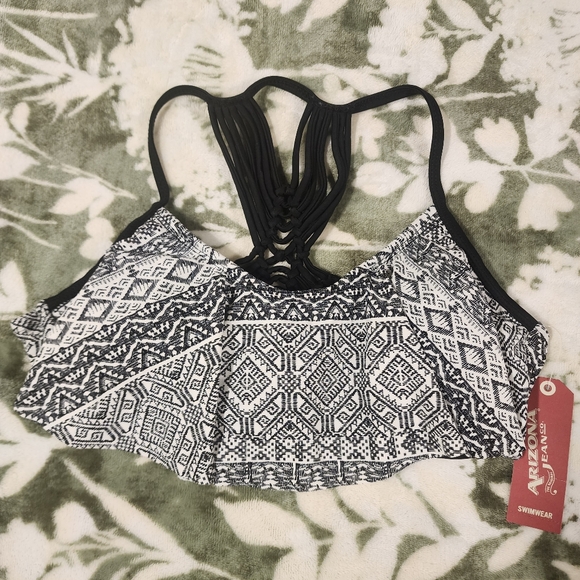 Arizona Jean Company Other - 5/$40 🎉 Bikini Top